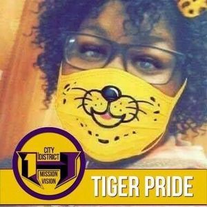 Meet your Posher, Hillary